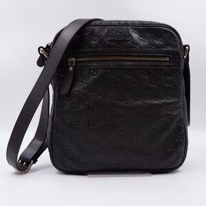 AT61❤️GUCCI Guccissima Messenger Bag